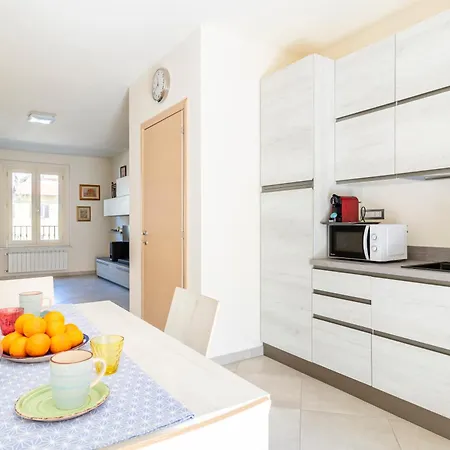 Appartement Piccola Venezia Bright With Balcony!