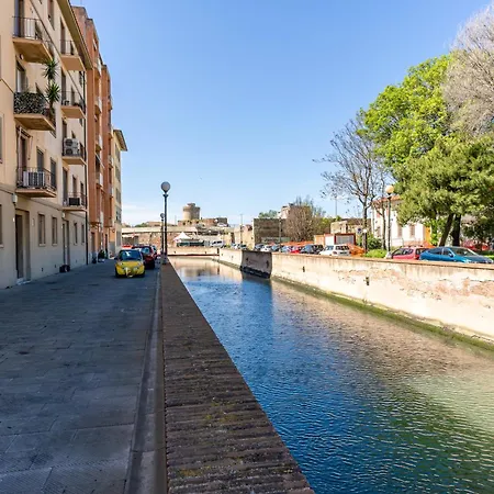 شقة Guesthost - Piccola Venezia Bright With Balcony!